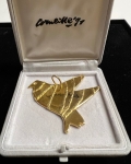 Bird pendant. Signed artist