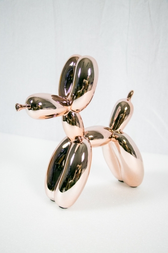 Jeff  Koons (after) - Balloon Dog (Rose Gold)