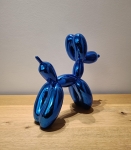 Jeff  Koons (after) - Balloon Dog (Blue)