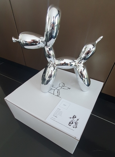 Jeff  Koons (after) - Balloon dog (silver).