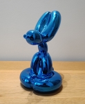Jeff  Koons (after) - Zittende Ballonhond (Blauw)