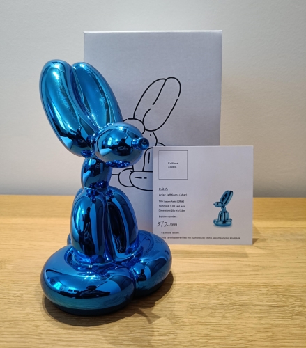 Jeff  Koons (after) - Zittende Ballonhond (Blauw)