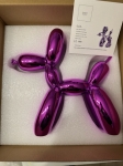 Jeff Koons - Purple balloon dog