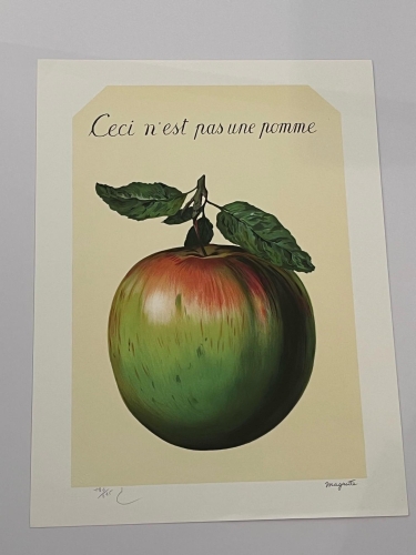 Rene Magritte - ceci n'est pas une pomme