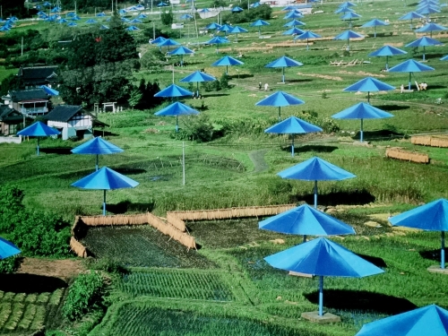 Christo Javacheff - The Umbrellas's