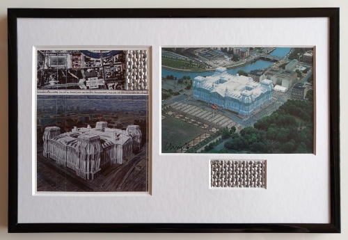 Christo Javacheff - Christo  Wrapped Reichstag - sign avec 2 morceaux de tissu